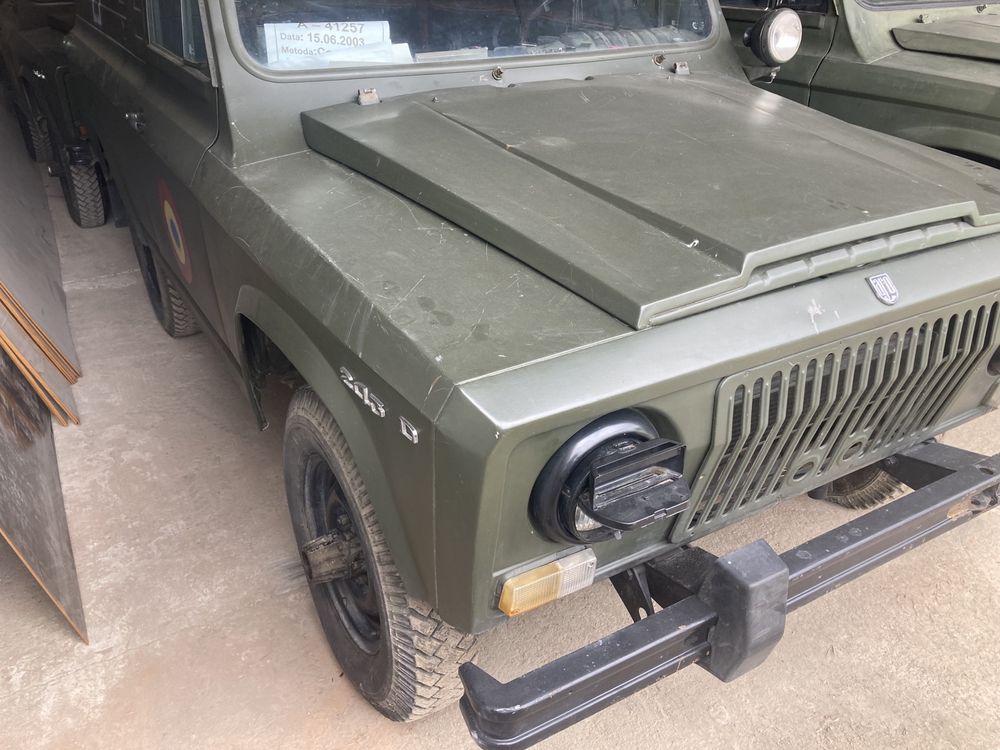 Vand ARO 243 Brasov și Campulung 15 buc armata