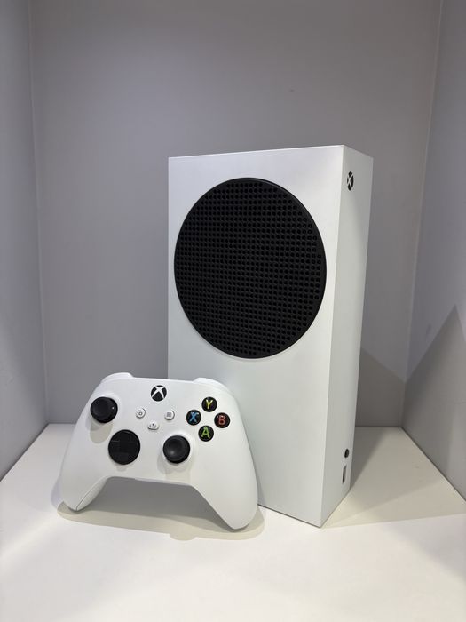 Продам Xbox Series S 512 ГБ