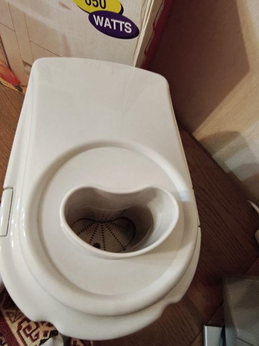 Соковыжималка б/у