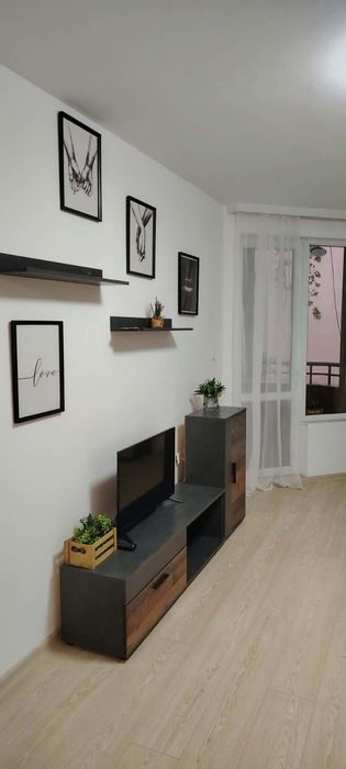 Дава се под наем Двустаен апартамент в Варна, Аспарухово - 68 кв.м за 510 € - Снимка #4