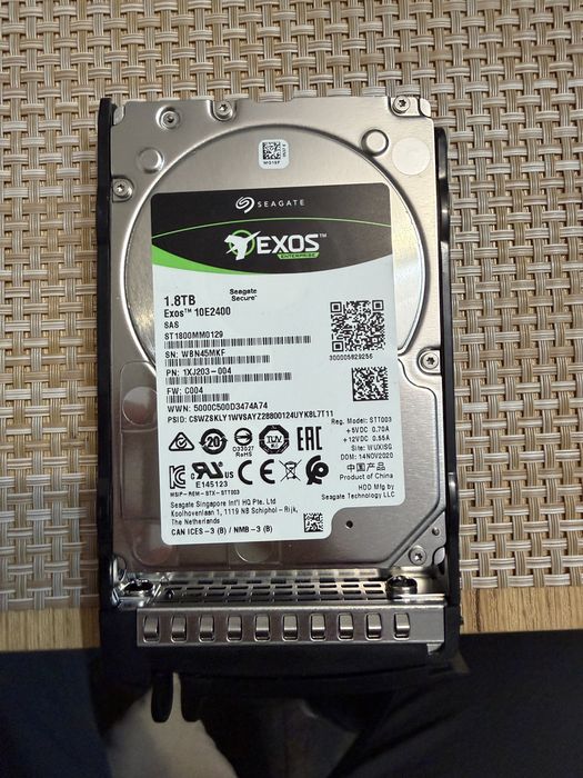 Server Rack 1U Xeon E3-1270 v6, 64GB DDR4 ECC, 7.2TB SAS 10K