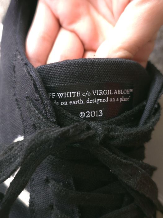Оригинални Off-White Low Vulcanized Nero Canvas Обувки
