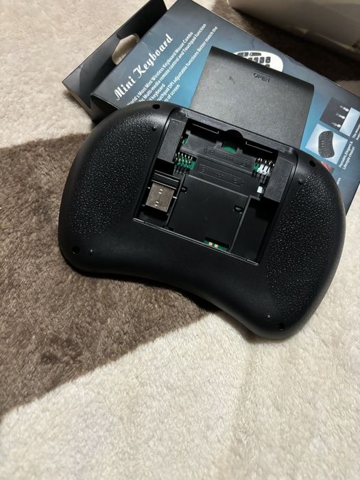 Mini tastatura wireless/Cablu iphone nou