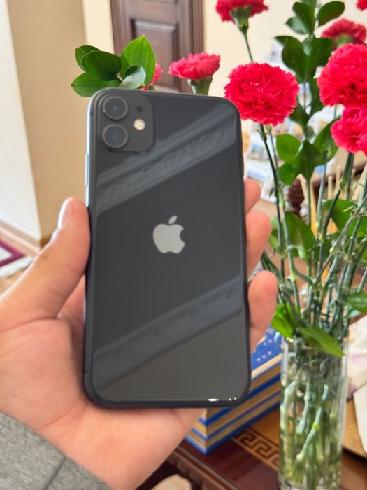 Продается iPhone 11 б/у