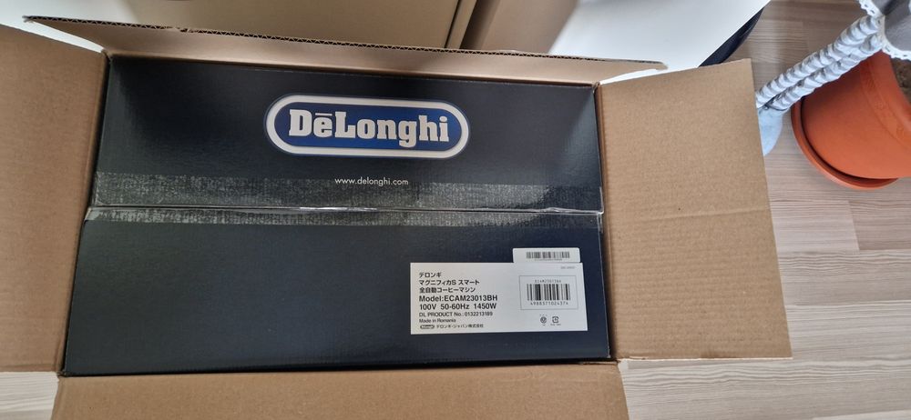 Espressor automat De Longhi Magnifica S smart sigilat