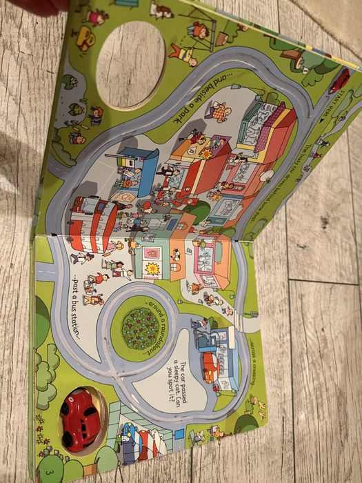 Carte cu jucarie USBORNE