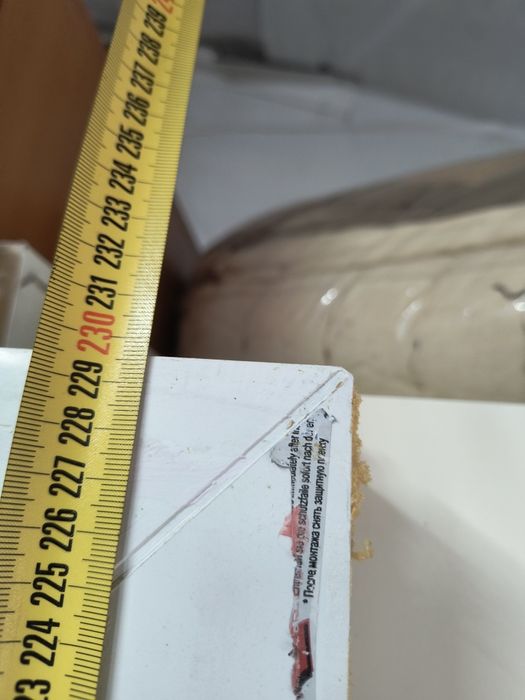 ПВЦ втрато прозорец