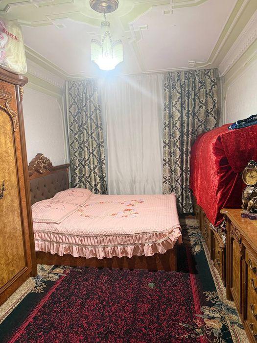 Дом сотилади  Кора камиш 1/4 да 4/4/4