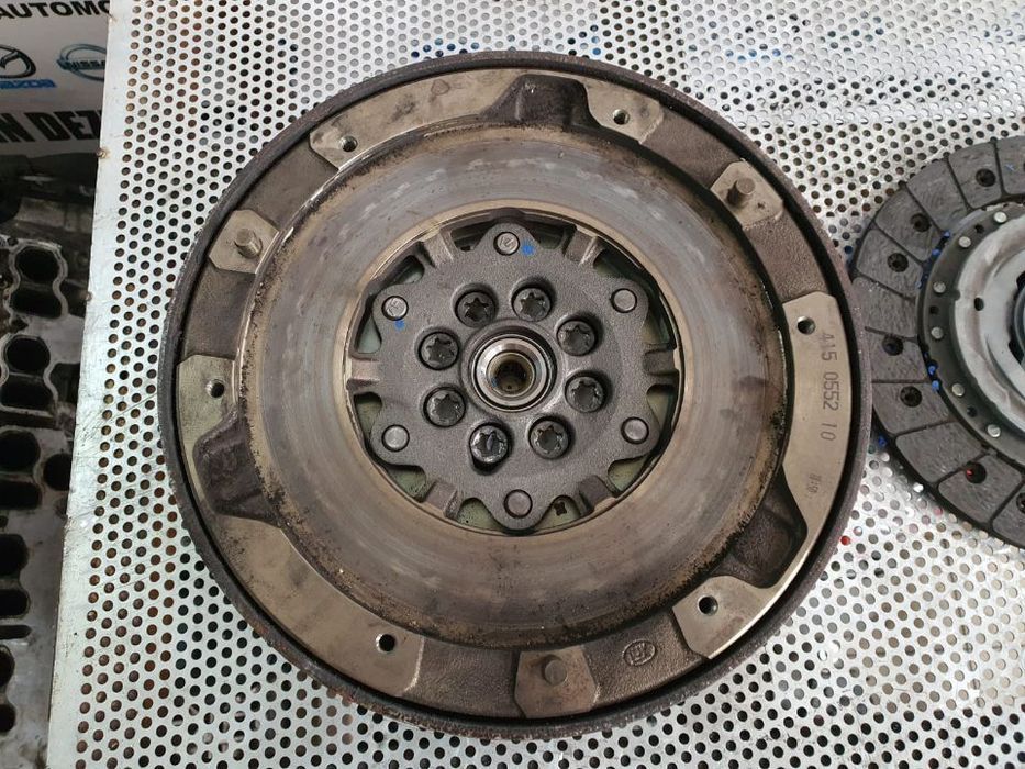 Kit Ambreiaj Volanta Masa Dubla Bmw E90 E91 E87 2.0 D 6+1 N47D20C Start Stop Ca Noi