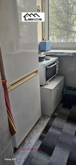 Отдава под наем 2-стаен апартамент, гр.Варна,Спортна Зала