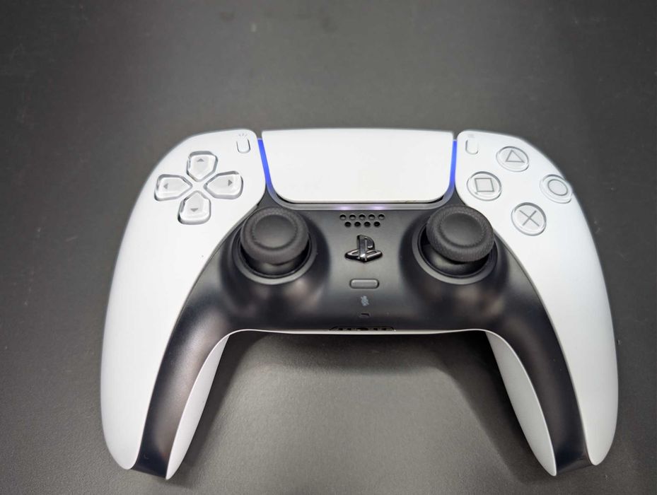 Controller PS5 Sony DualSense cu joystick-uri TMR K-Silver Pro.