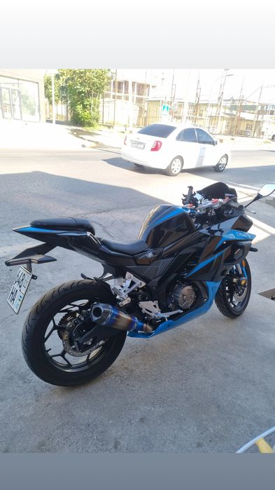 Kawasaki 400 kub 1850$