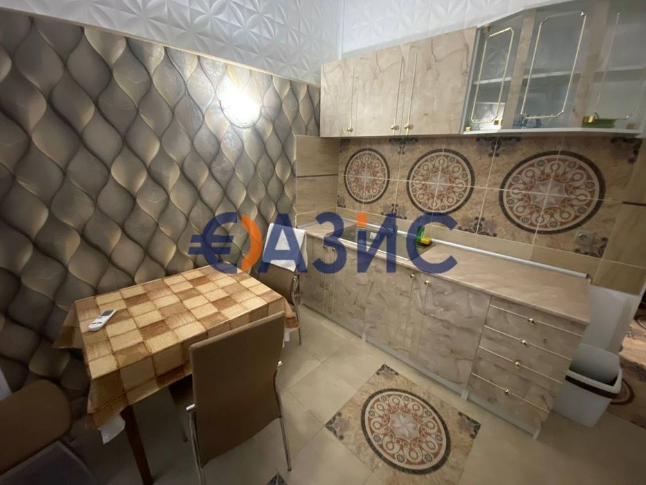 Продава се Едностаен апартамент в к.к. Слънчев бряг - 42 кв.м за 789 €/кв.м - Снимка #8