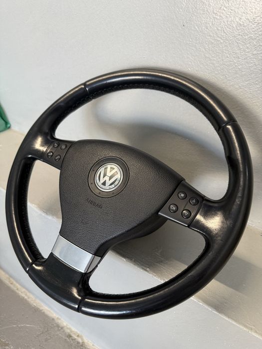 Трилъчев мулти волан за Vw Golf 5