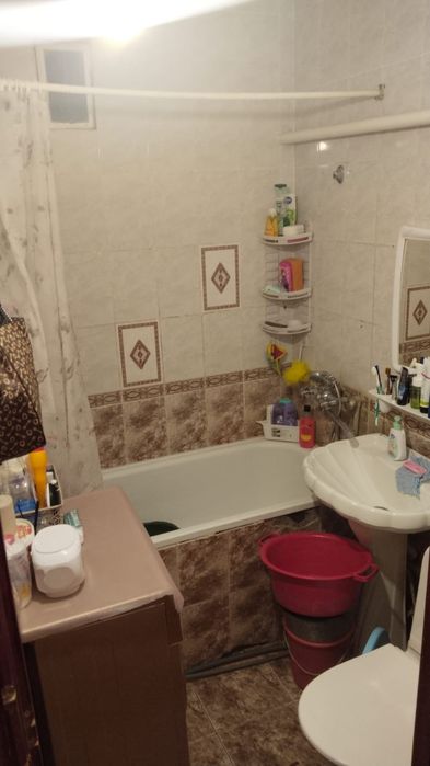 Продам 2 комнатную квартиру