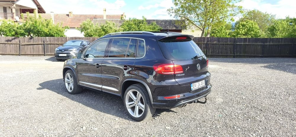 VW Tiguan 2.0 TDI R-Line | 177 CP | Trapă | Piele | CarPlay | Distribuție + Schimburi noi 2026