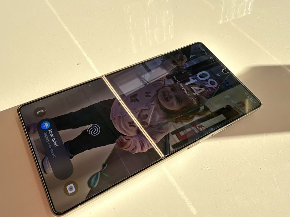 Samsung s25 ultra ,in garantie ,baterie 100%