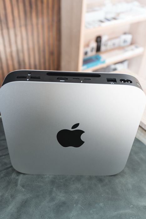 Apple Mac Mini M2 chip 8/256GB
