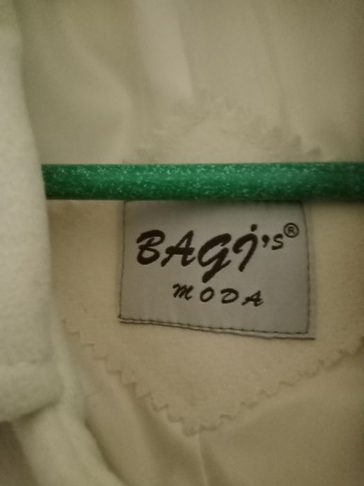 Продам пальто осеннее