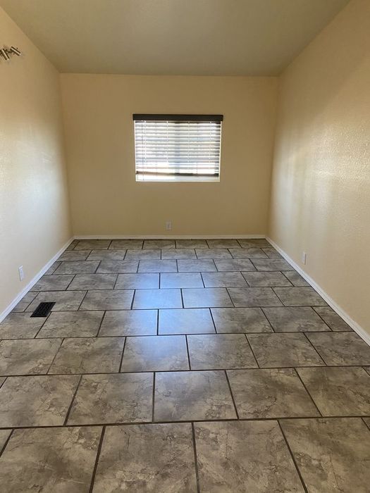 Amenajari faianta și gresie 70 lei mp,glet și lavabil la gata 50 lei m