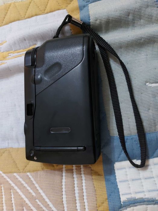 2 бр. ретро 35mm филмови фотоапарати – Canon LA20+Skina SK-222-Vintage