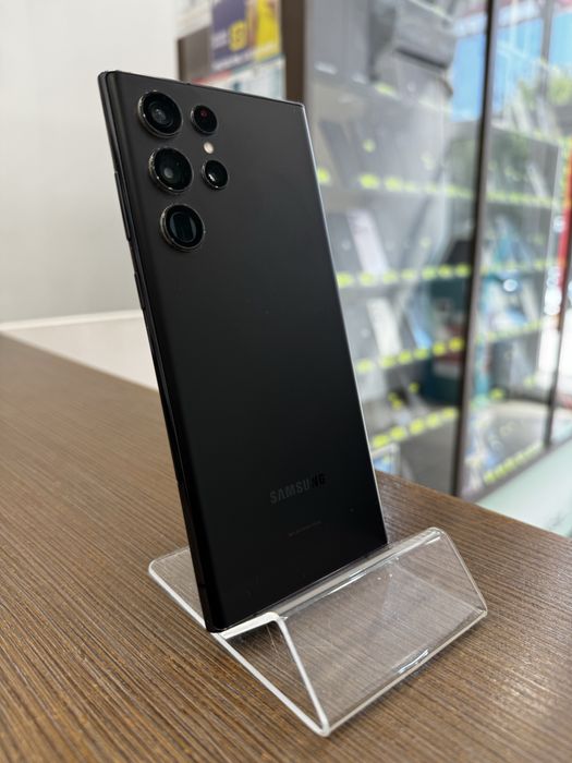 Samsung S22 Ultra / 128GB / SNAPDRAGON / Garantie 12 luni
