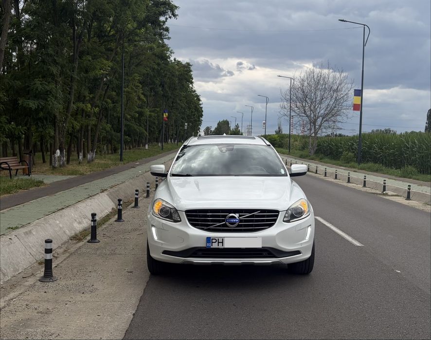 Volvo XC60 D4 AWD Ocean Race – 2.4 Diesel 181 CP – Automat