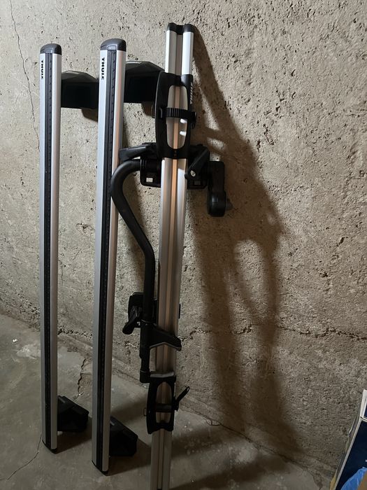 Thule напречни греди + Thule багажник за велосипед за VW Passat B8 Sedan
