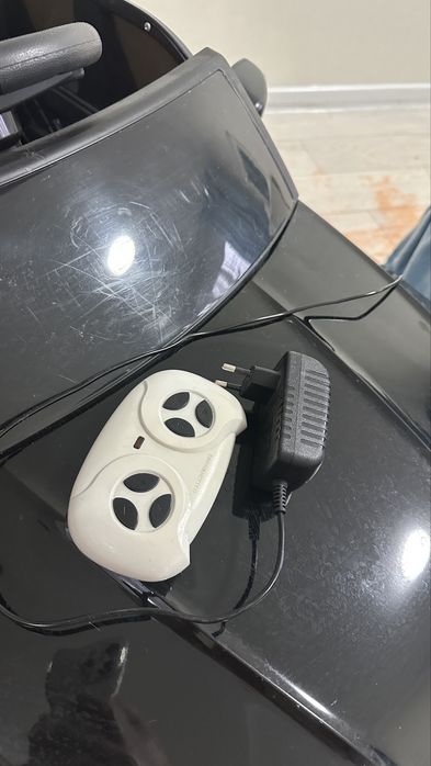 Детская машина электромобиль