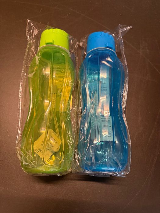 Sticle din plastic pentru apa