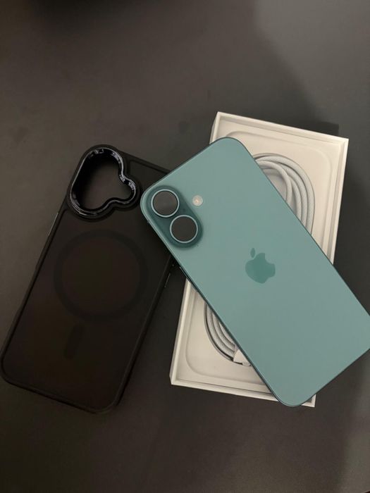 Vand Iphone 16 128gb