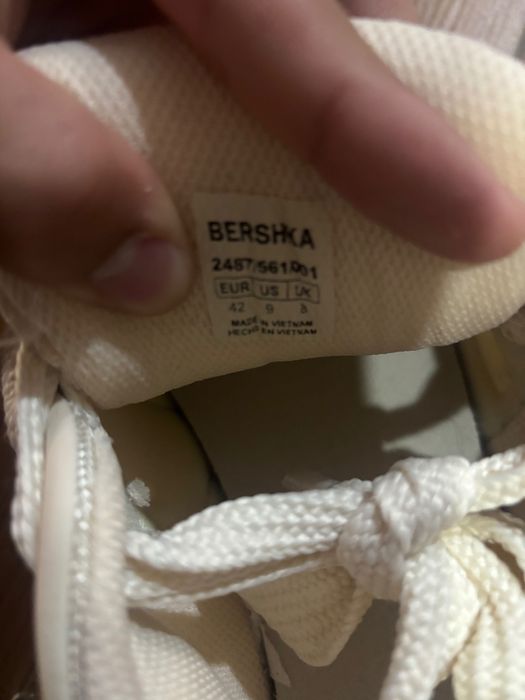 Bershka обувки 42