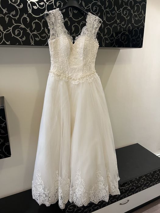 Rochie mireasa eleganta