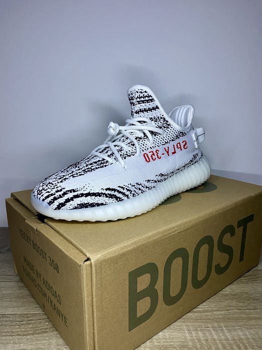 Yeezy Zebra noi