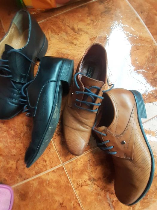 Pantofi din piele nr 39