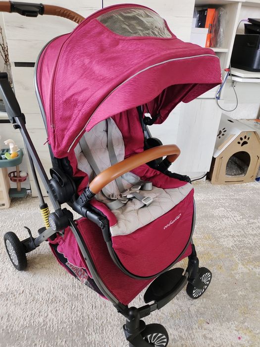 Коляска детская с тремя положениями