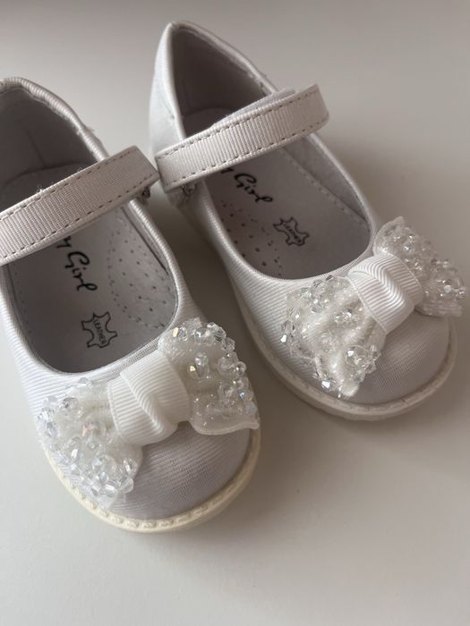 Детские туфли новые