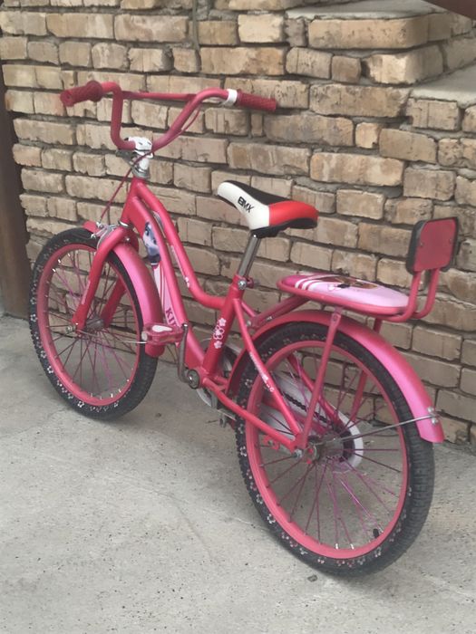 Velosapet sotiladi yengi holada