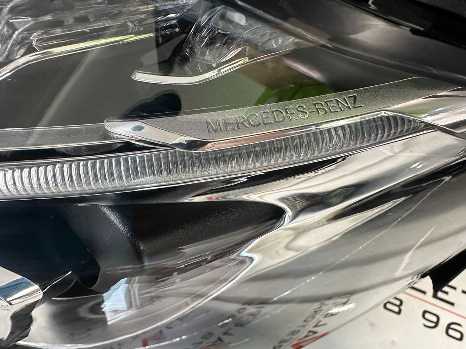 Фар фарове Mercedes C W205 far farove Мерцедес Ц В205 205 ляв