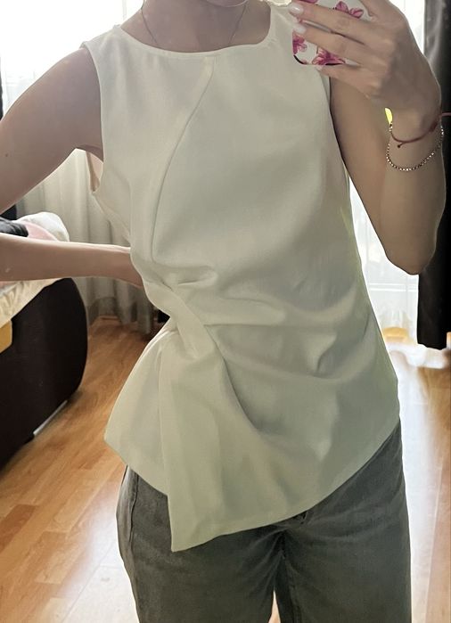 Красив дамски топ Zara размер L