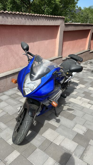 Suzuki GS500F A2 motocicleta incepatori