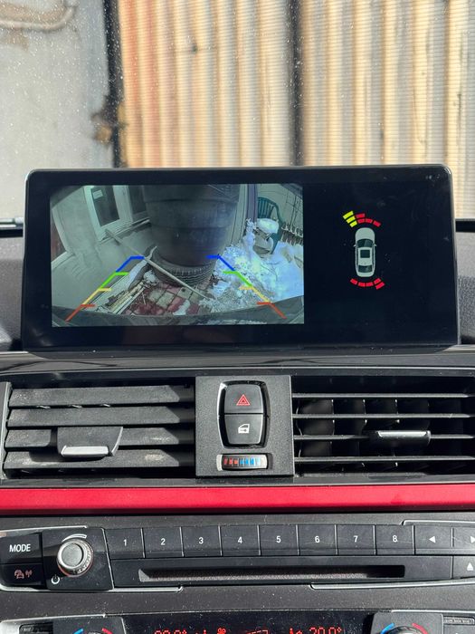 Navigatie BMW F30/F31/F34/F32/F36 Linux – CarPlay & Android Auto