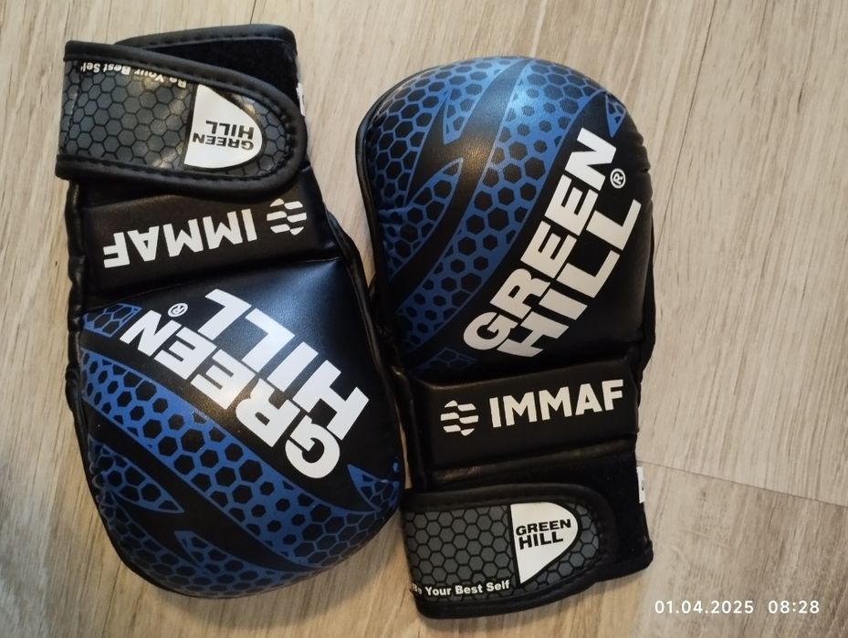 Шлем, перчатки, лапки, груша