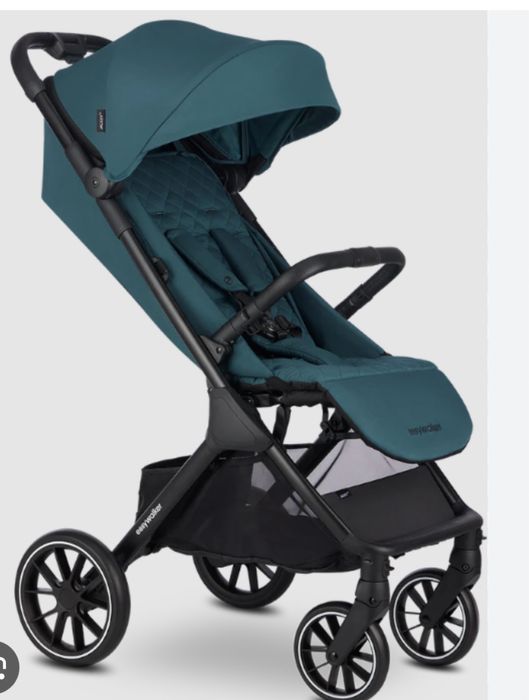 Десткая коляска от Нидерладского бренда Easywalker jackey XL .