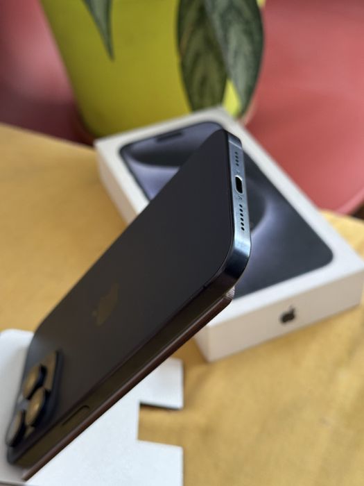 Iphone 15 pro max аккум 100%