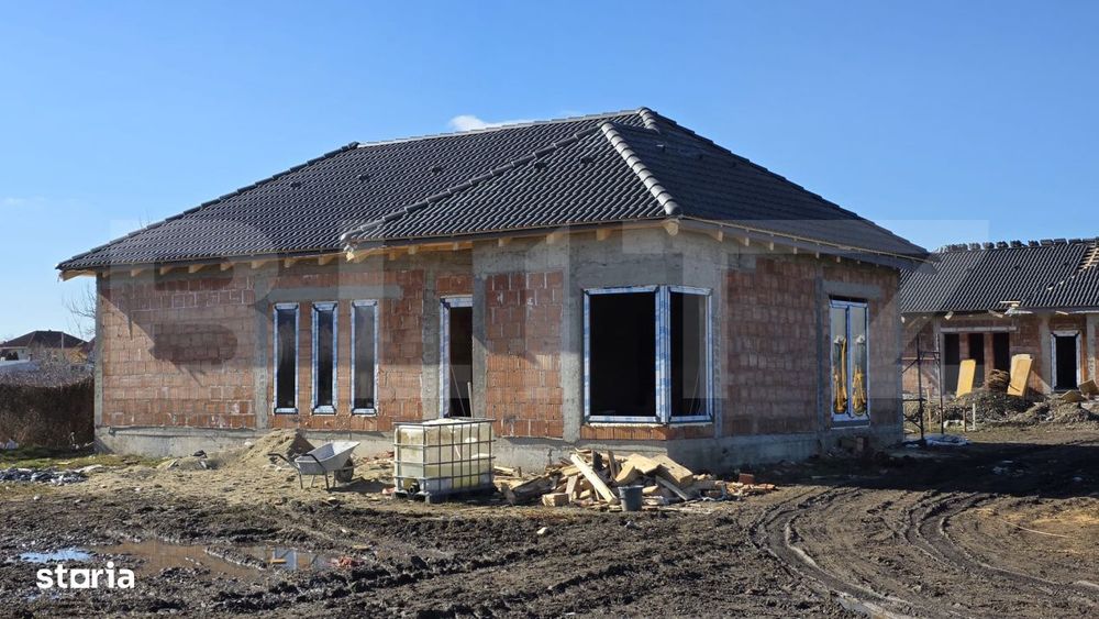 Casa de Vanzare, Unirea