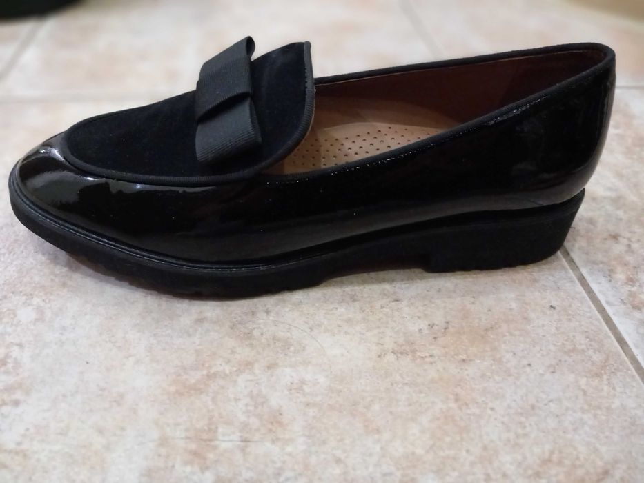 Дамски обувки - лоуфъри - лак - номер 40