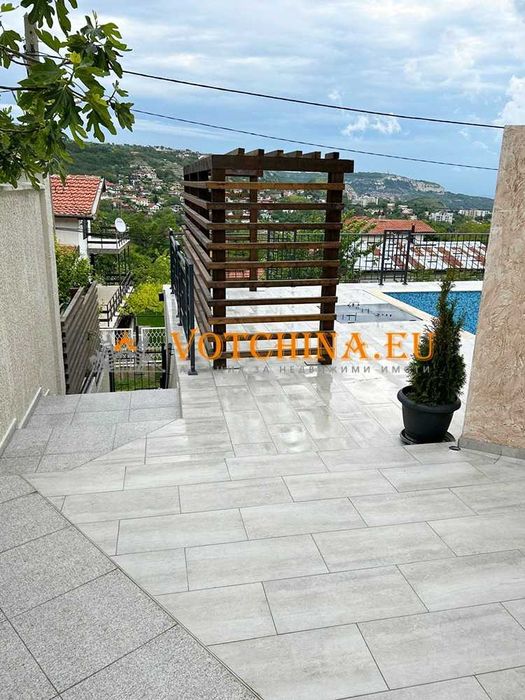 Продава се Къща в Балчик - 205 кв.м за 1342 €/кв.м - Снимка #8