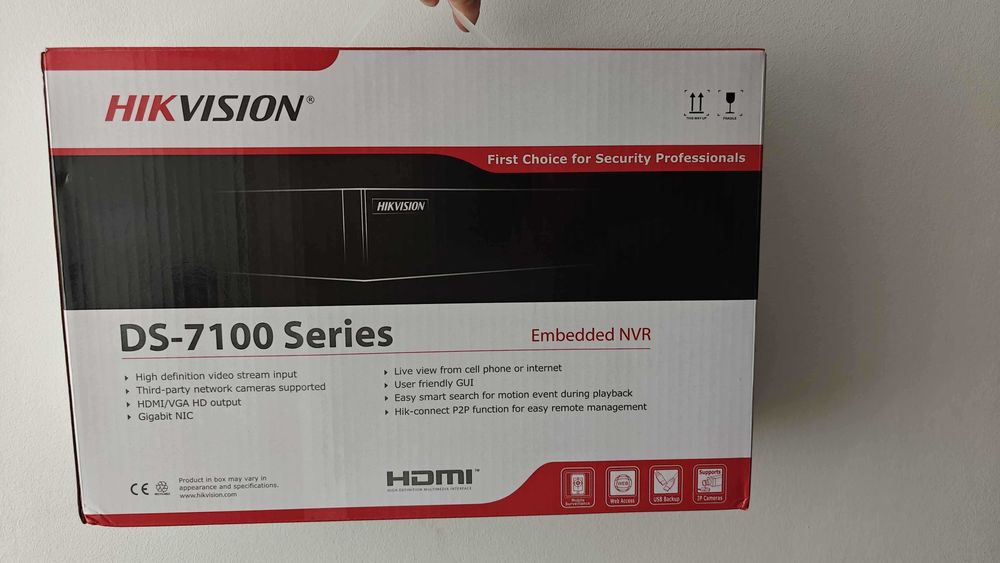 NVR Hikvision DS-7108NI-Q1/8P/M(D) 8 canale cu PoE 75W 6MP Nou Sigilat