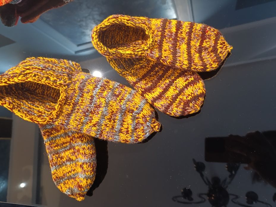 Парные шерстяные вязаные носочки -тапочки для женщин-детей ,жен -муж